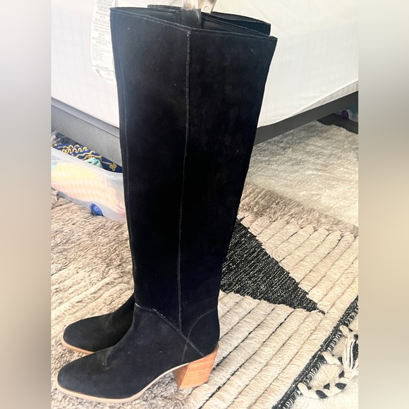 Suede OTK Boots - Perfect for the coming weather change. MAKE ME AN OFFER. - Picture 6 of 16